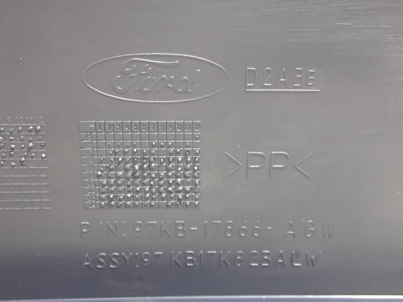 Paraurti Centrale POST 97KB-17866-AGW Ford KA II 2009