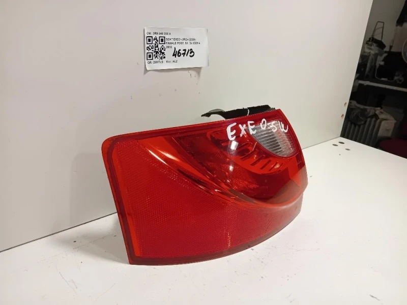 Fanale POST SX 3R9 945 095 A Seat EXEO 3R2 2009