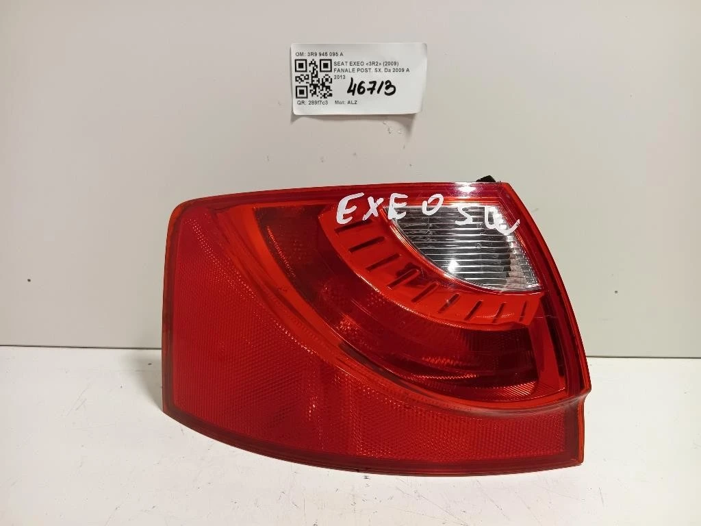Fanale POST SX 3R9 945 095 A Seat EXEO 3R2 2009