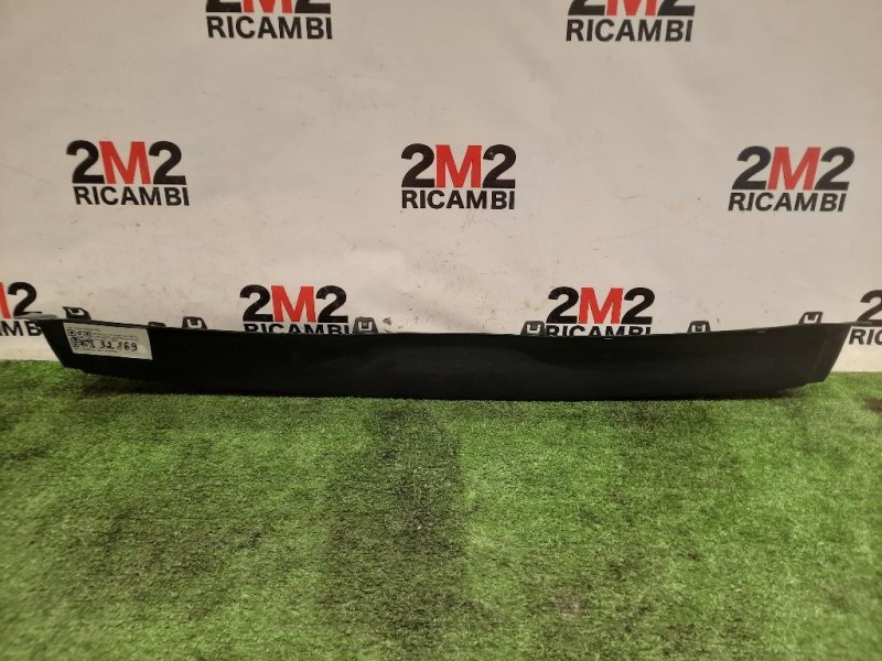Paraurti Centrale POST 8200142809 IND Renault Scénic II 2003
