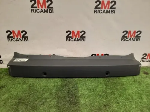 Paraurti Centrale POST 8200142809 IND Renault Scénic II 2003