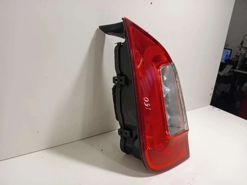 Fanale POST SX 1ST 945 095 C Skoda Citigo 2012