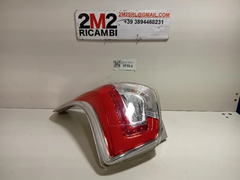 Fanale POST SX 83601-35000 Ssangyong Tivoli 2015