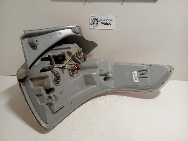 Fanale POST SX 83601-35000 Ssangyong Tivoli 2015