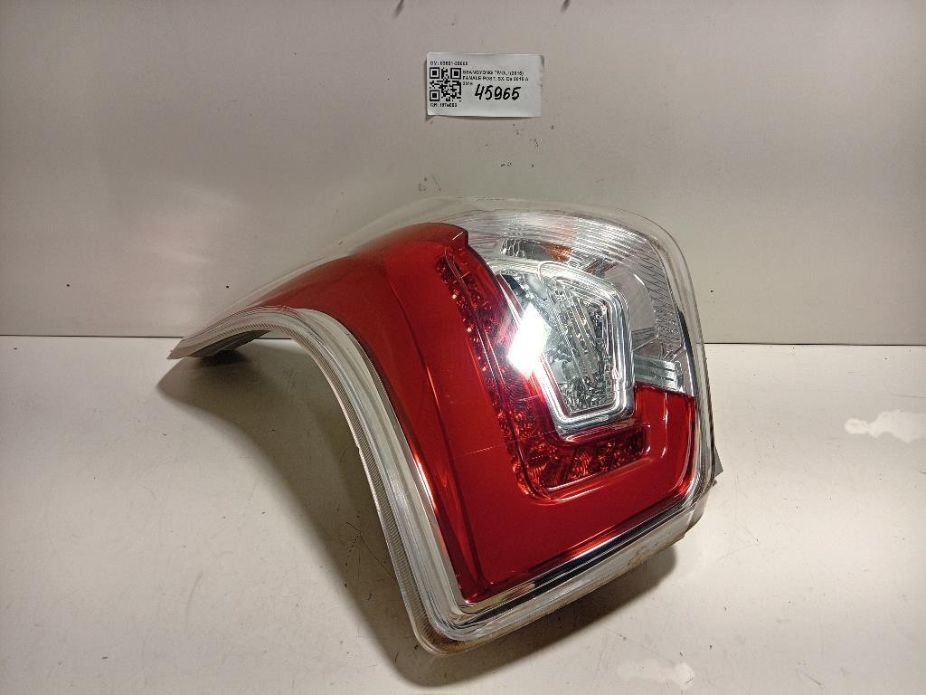 Fanale POST SX 83601-35000 Ssangyong Tivoli 2015