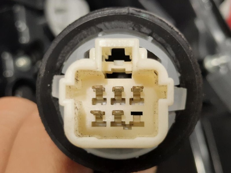 Fanale POST SX 148R00 0063 Suzuki S-cross 2021