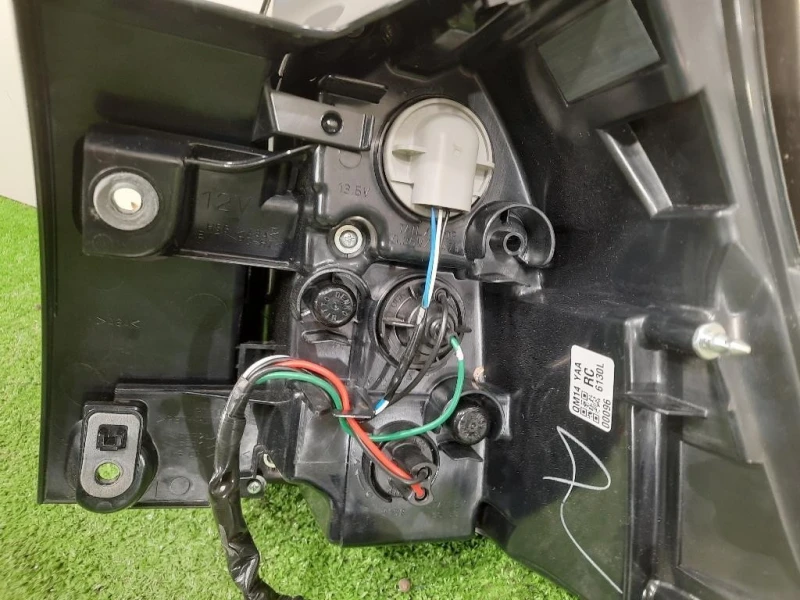 Fanale POST SX 148R00 0063 Suzuki S-cross 2021