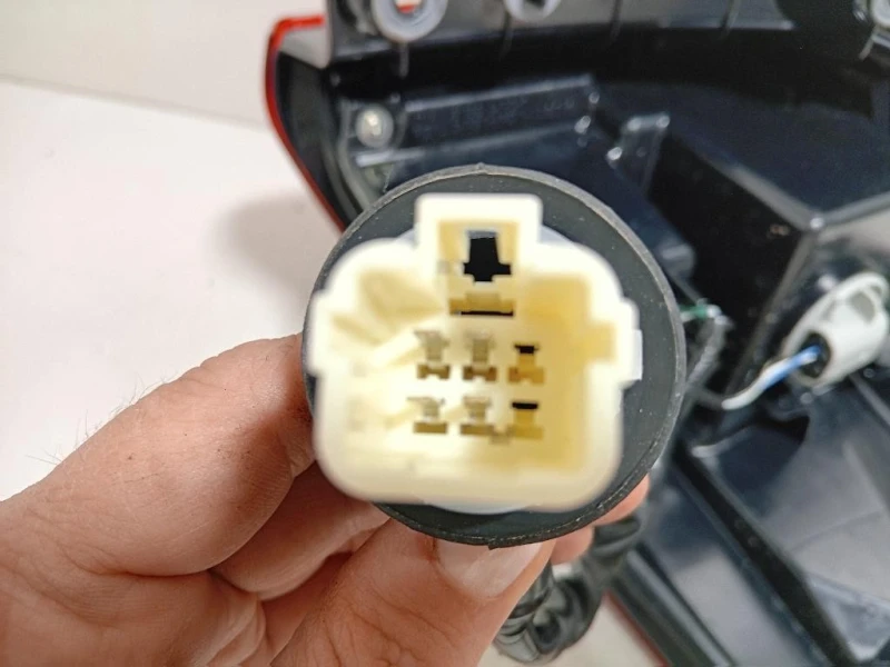 Fanale POST SX FANALE POST SX Suzuki Vitara II 2018