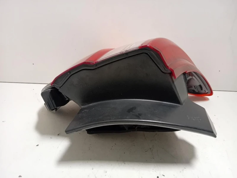 Fanale POST SX FANALE POST SX Toyota Yaris IV 2014