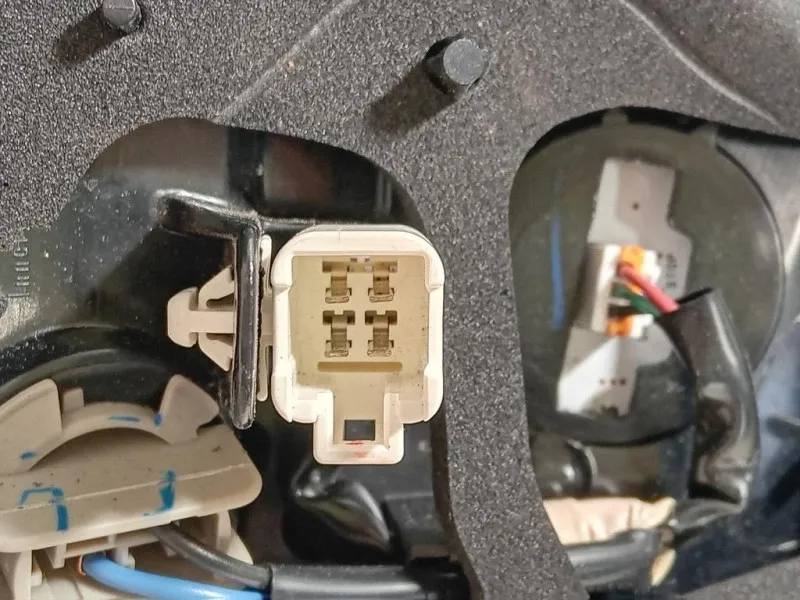 Fanale POST SX 52156-0D210 Toyota Yaris IV 2017