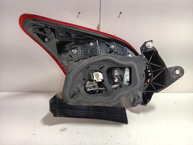 Fanale POST SX 52156-0D210 Toyota Yaris IV 2017