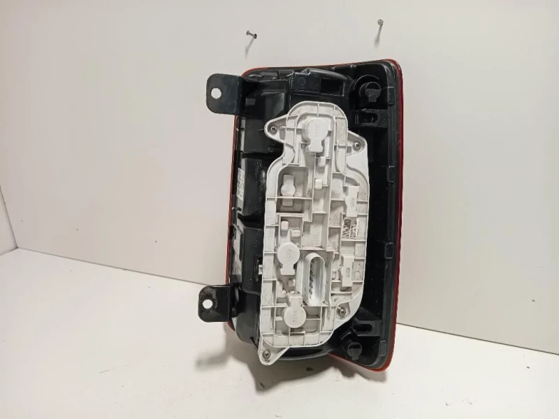 Fanale POST SX 2K2945095Q Volkswagen Caddy V 2015