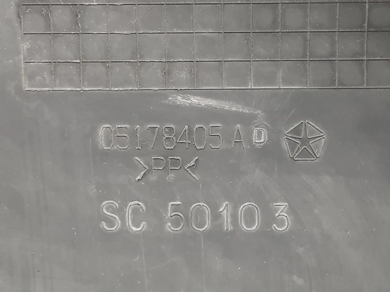 Paraurti INF POST 05178405A Fiat Freemont 2011