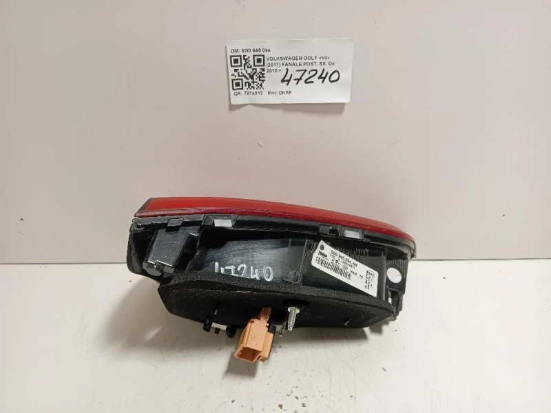 Fanale POST SX 5G0 945 094 AH Volkswagen GOLF VII 2017