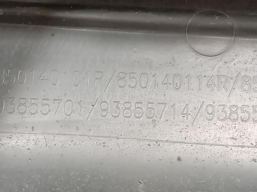 Paraurti INF POST 93855727 Opel Vivaro A 2007