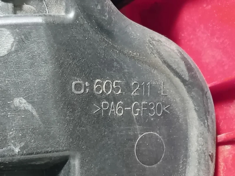 Fanale POST SX 3AF945095E Volkswagen Passat VI Variant 2011