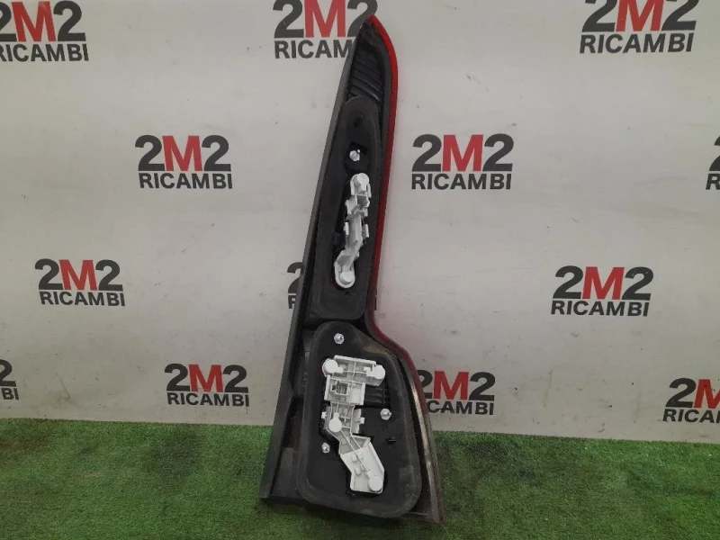 Fanale POST SX 30698918 Volvo V50 2004