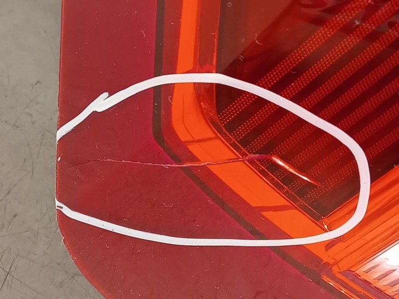 Fanale POST SX 32228279 GUARDARE FOTO CREPA Volvo XC90 II 2015