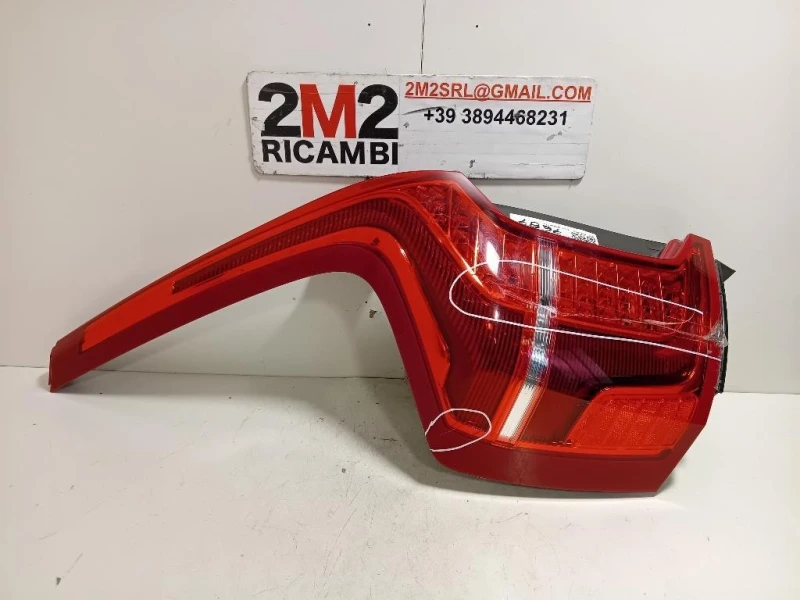 Fanale POST SX 32228279 GUARDARE FOTO CREPA Volvo XC90 II 2015