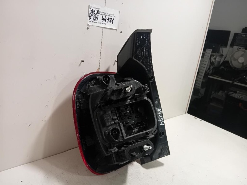 Fanale POST DX 265503601R Dacia Duster II 2018