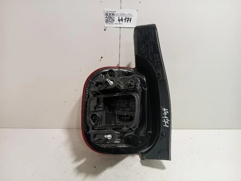 Fanale POST DX 265503601R Dacia Duster II 2018