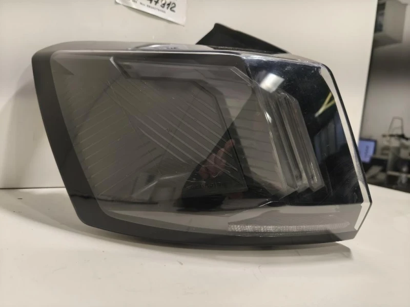 Fanale SUP POST SX 9836231280 Peugeot 3008 II 2020