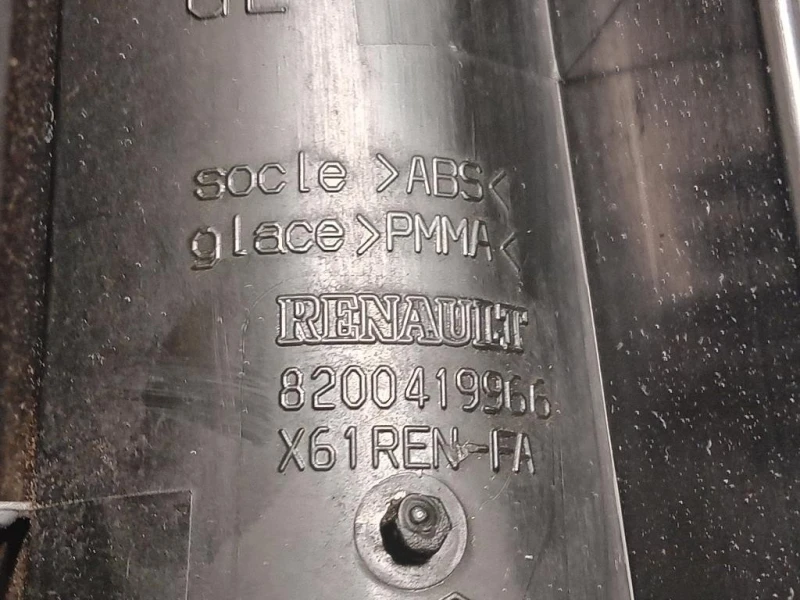 Fanale SUP POST SX 8200419966 Renault Kangoo Express III 2008