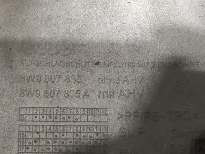 Paraurti POST 8W9 807 511 F Audi A4 8W5 Avant 2015