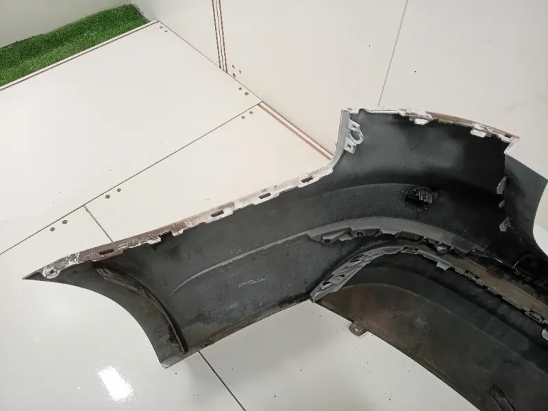 Paraurti POST 8W9807067A 8W9807511J Audi A4 8W5 Avant 2015