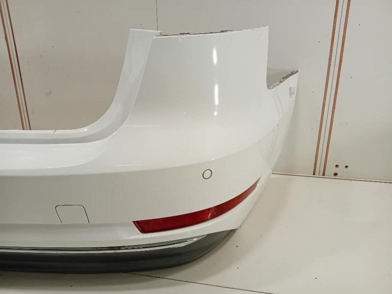 Paraurti POST 8W9807067A 8W9807511J Audi A4 8W5 Avant 2015