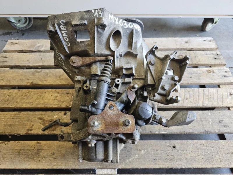 Cambio MML 5 MARCE MANUALE Opel Combo D TOUR 2012