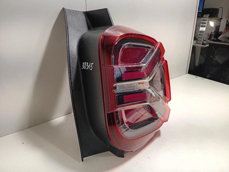 Fanale POST DX 265507316R Dacia Duster II 2021