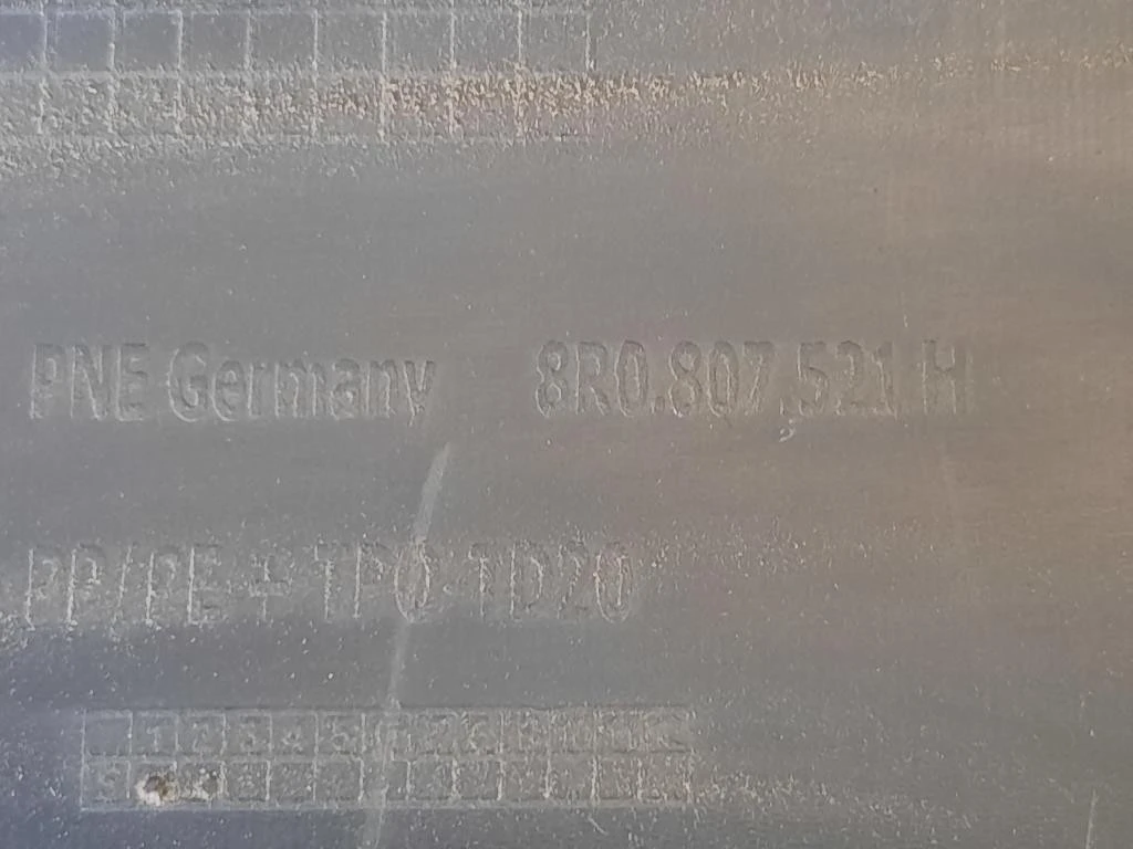 Paraurti POST 8R0807385 C Audi Q5 8RB 2009