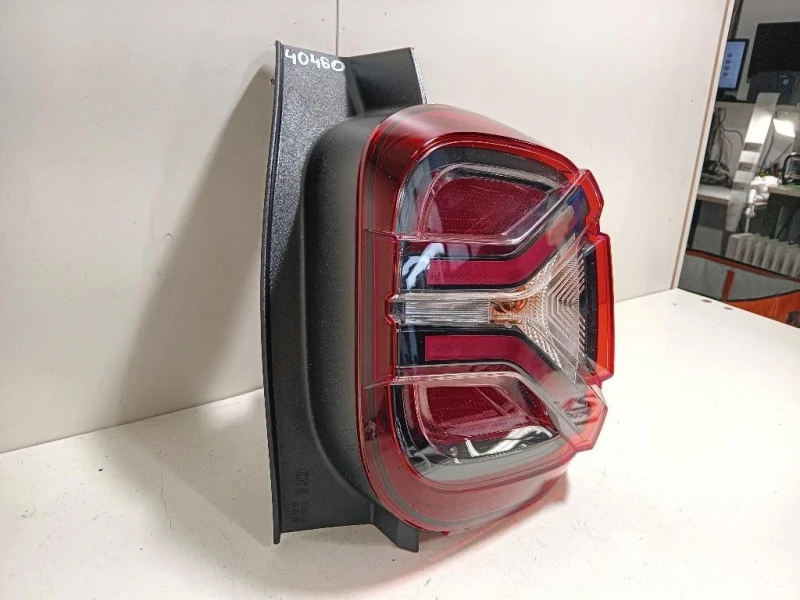 Fanale POST DX 265507316R Dacia Duster II 2021