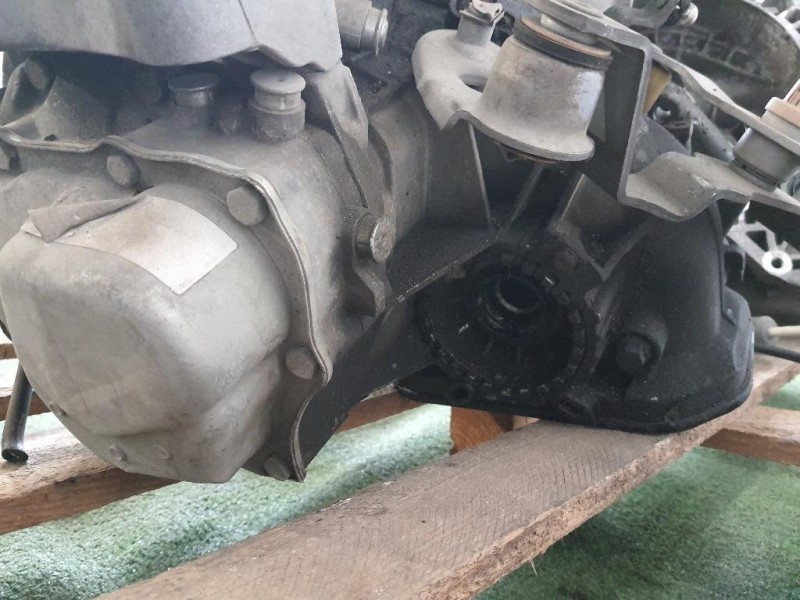 Cambio 55566124 Opel Corsa D 2007
