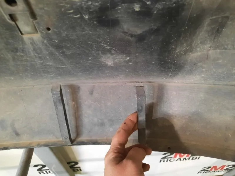 Paraurti POST 51127240918 Bmw Serie 1 F20 Berlina 2012