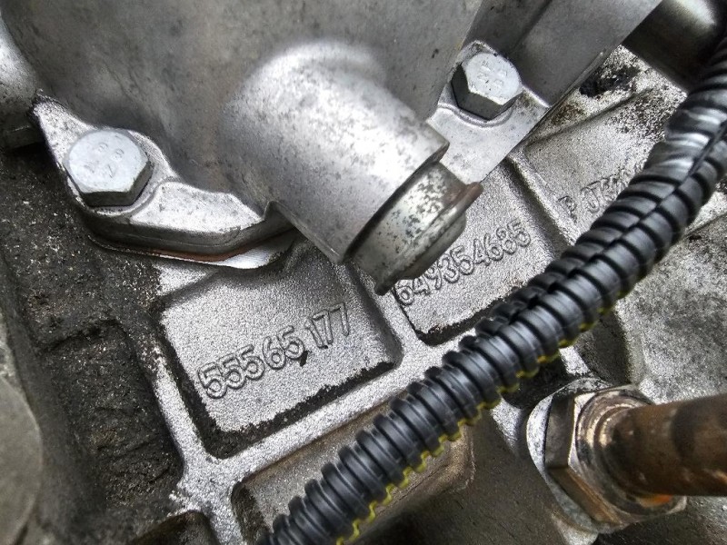 Cambio 24579784 Opel Corsa D 2011