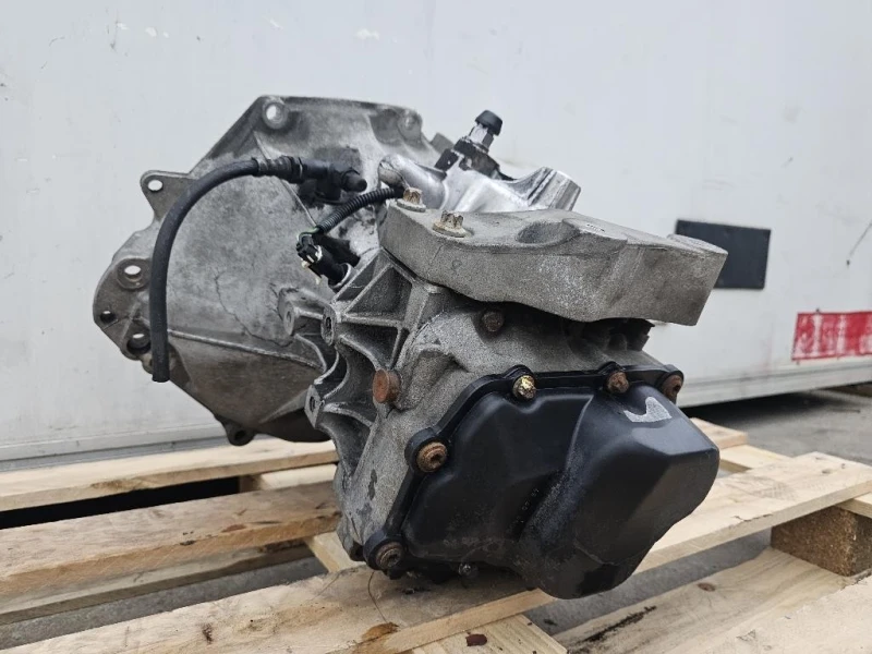 Cambio 24579784 Opel Corsa D 2011