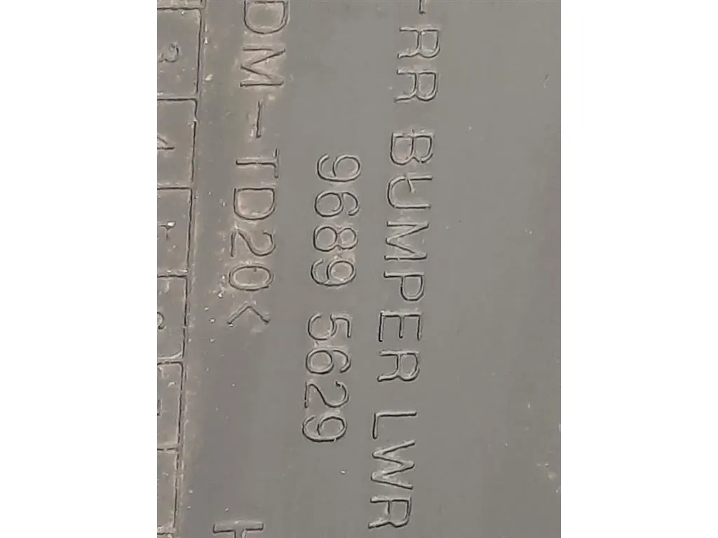 Paraurti POST 96895648 Chevrolet Orlando 2011