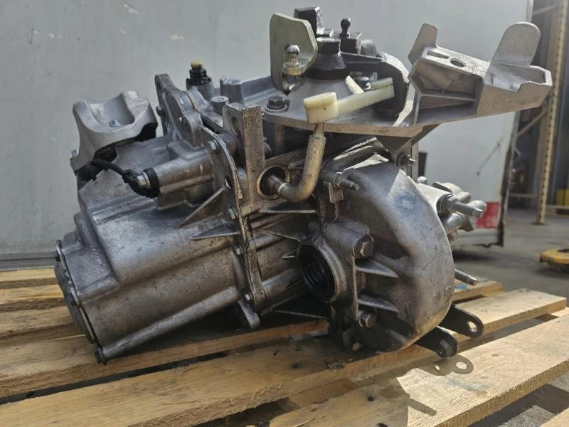 Cambio 9811243810 1636249680 Opel Corsa F 2019