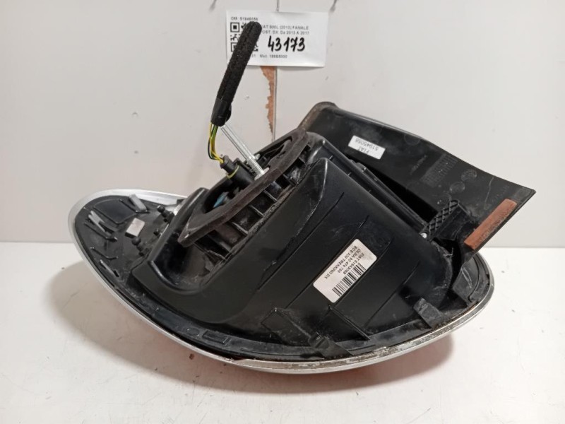 Fanale POST DX 51945058 Fiat 500L 2013