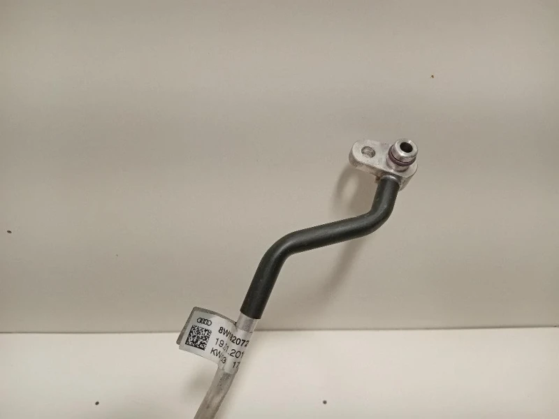 Flessibile AC Compressorecondensatore 8W1 820 720 F Audi A4 8W5 Avant 2015