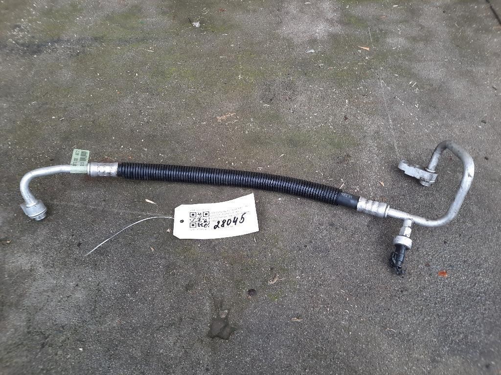 Flessibile AC Compressorecondensatore 68089278 Jeep Grand Cherokee IV 2011