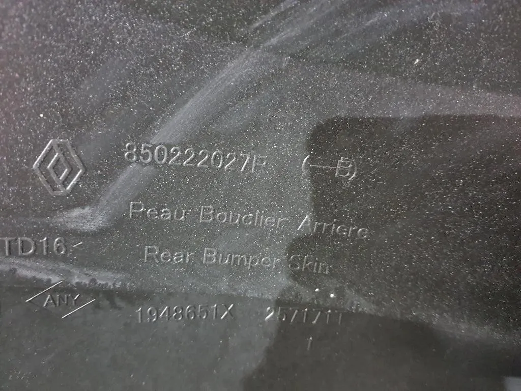 Paraurti POST 850222027R Dacia Duster II 2018