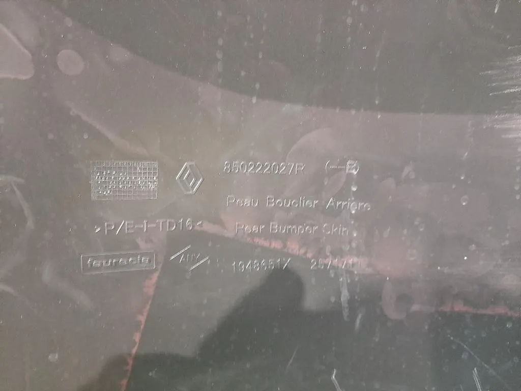 Paraurti POST NUDO 850222027R Dacia Duster II 2018