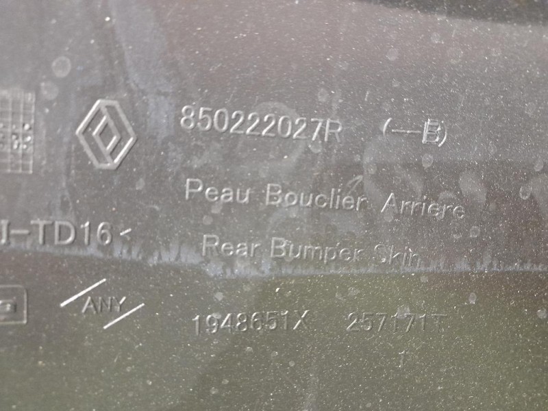 Paraurti POST 850222027R Dacia Duster II 2018