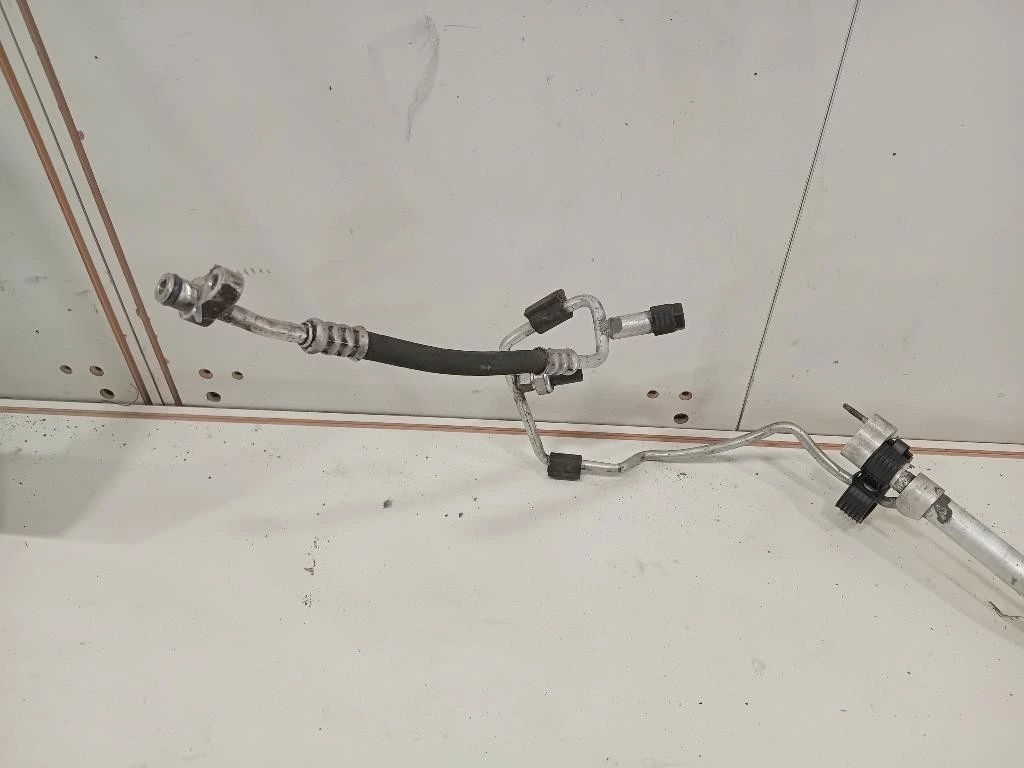 Flessibile AC Compressorecondensatore FLESSIBILE AC COMPRESSORECONDENSATORE Mercedes Classe ML W166 2012