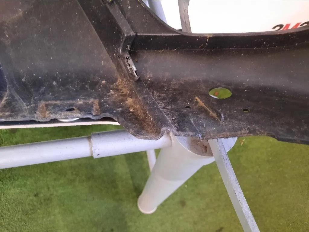 Paraurti POST 850222027R Dacia Duster II 2018