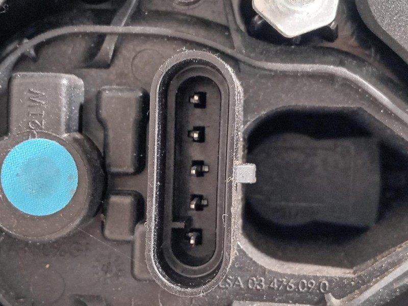 Fanale POST DX 51883571 Fiat 500L 2013