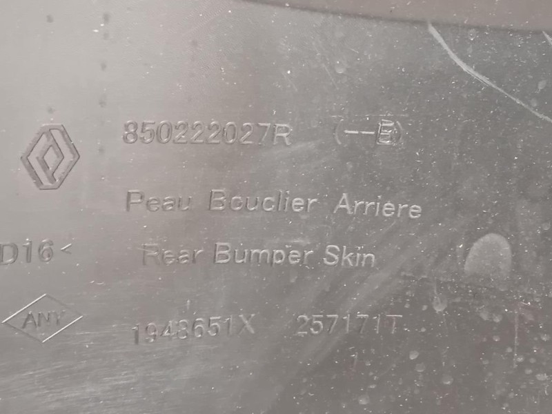 Paraurti POST 850222027R Dacia Duster II 2018